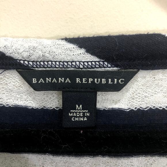 Banana Republic Striped Roll Tab Sleeve Nautical Blouse Size Medium - Picture 3 of 9